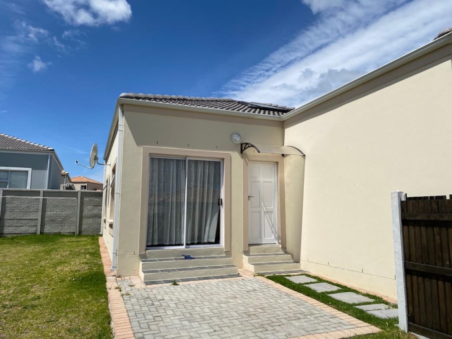 3 Bedroom Property for Sale in Parsonsvlei Eastern Cape